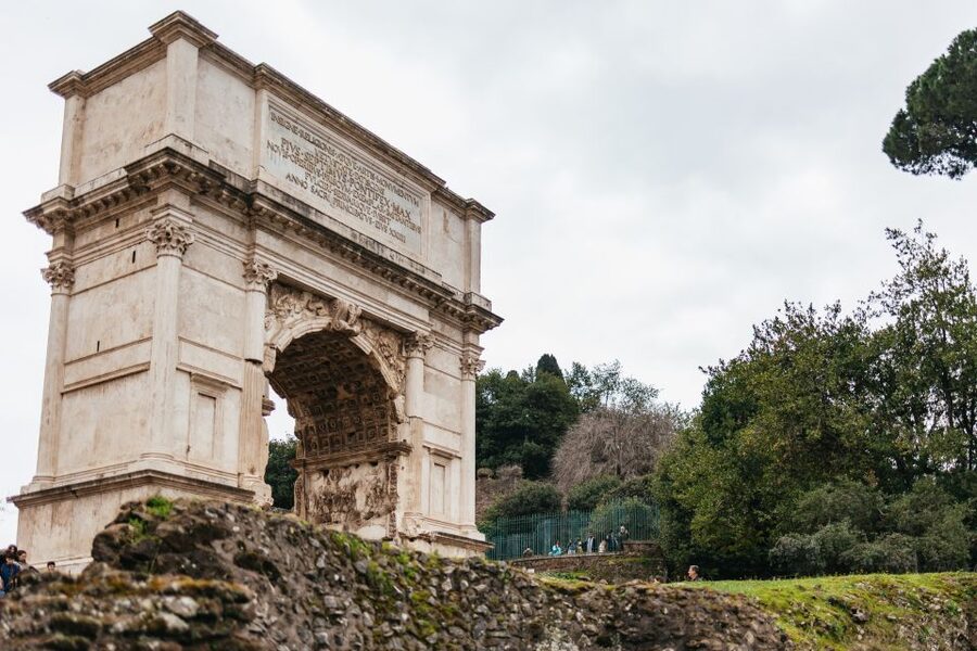 Rome: Colosseum, Palatine Hill & Roman Forum Guided Tour - Colosseum, Palatine Hill, Roman Forum, with a guide that turns stones into stories