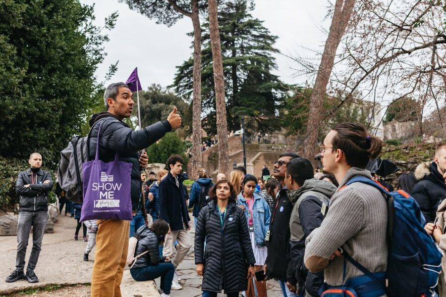 Rome: Colosseum, Palatine Hill & Roman Forum Guided Tour - Roman Forum: the walk that explains power
