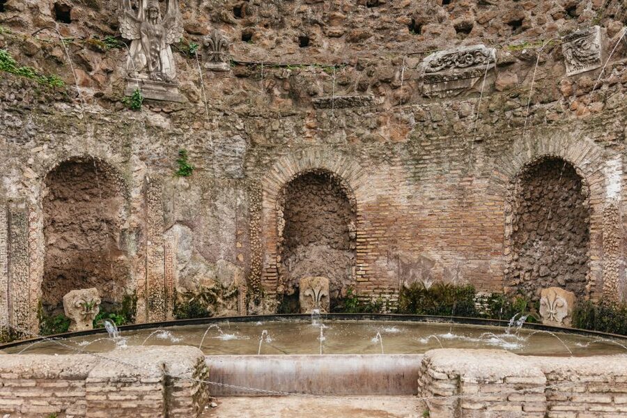 Rome: Colosseum, Palatine Hill & Roman Forum Guided Tour - Headsets and group size: why the sound setup is a big deal