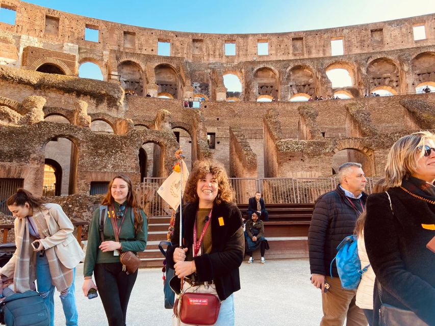 Rome: Colosseum, Roman Forum, and Palatine Hill Ancient Tour - How guides, headphones, and pacing change the whole experience