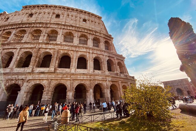 Rome: Colosseum, Roman Forum, & Palatine Hill Guided Tour - Palatine Hill in 45 minutes: Romulus and Remus, plus how emperors took over