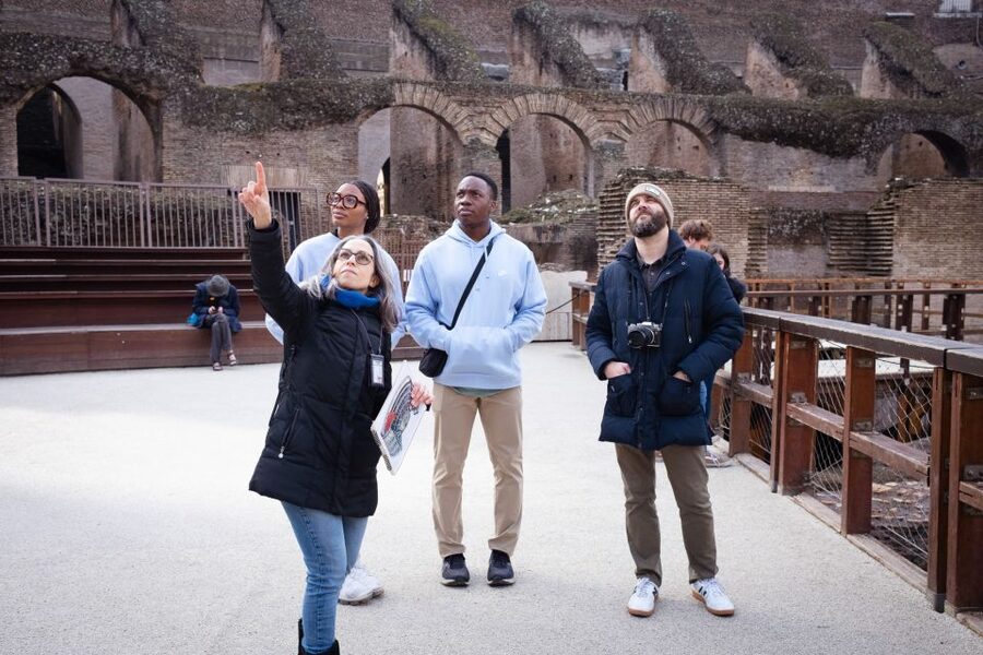 Rome: Colosseum, Roman Forum & Palatine Hill Guided Tour - Logistics and rules that can affect your comfort