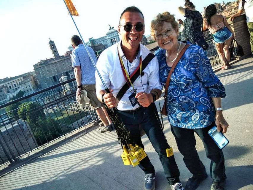 Rome: Colosseum, Roman Forum & Palatine Hill Tour - Tour Pace, Listening Comfort, and Group Experience