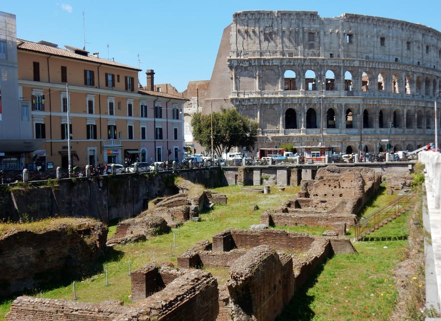 Rome: Colosseum Tour with Gladiator's Arena Option and Forum - Practical realities: security screening, closures, and what to wear
