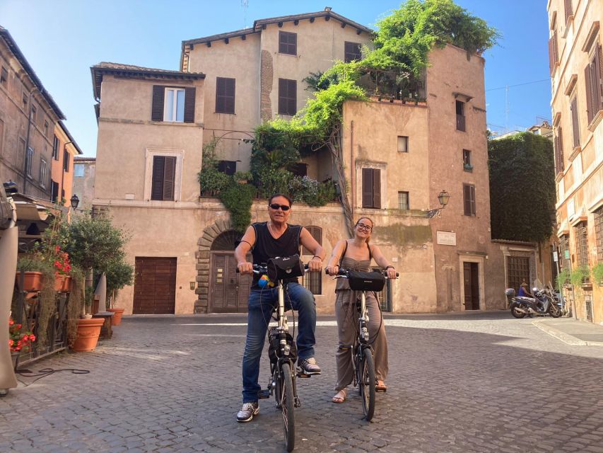 Rome: E-Bicycle Tour - Colosseum, Circus Maximus, and the Keyhole of Rome route