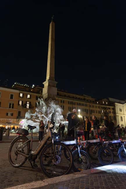 Rome: E-Bike Night Tour with Food and Wine Tasting - Capitoline Hill: the panorama stop that sets the tone