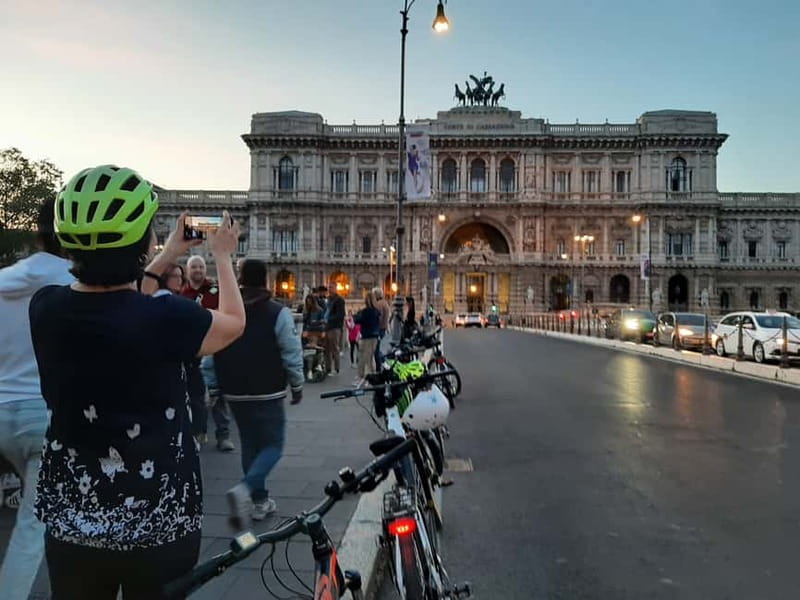 Rome: E-Bike Sunset Tour with Pizza Option - Why a Rome sunset e-bike loop beats walking