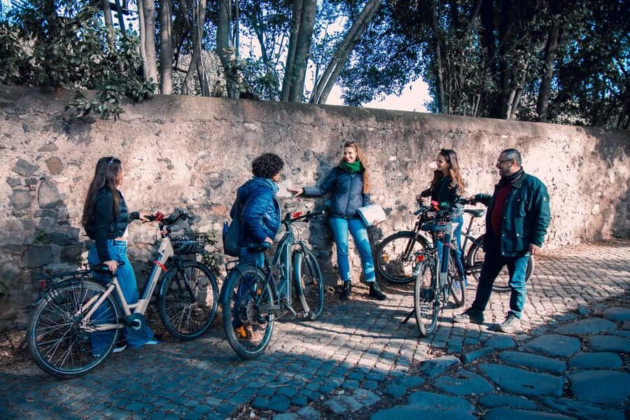 Rome: E-Bike Tour of Appia Antica, Aqueducts, and Caffarella - Caracalla Baths, Then Porta San Sebastiano and the Walls of Rome