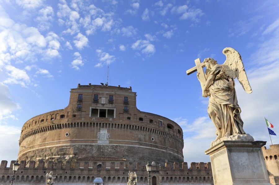 Rome E-Bike Tour – Small Group, Safe Route & Local Guide - The Pantheon Stop and Why Photo Timing Matters