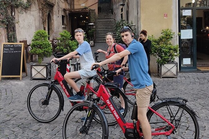 Rome E-Bike Tour: Ultimate Street Food and Market Feast - Trastevere and the supplì moment: when the street food becomes the story