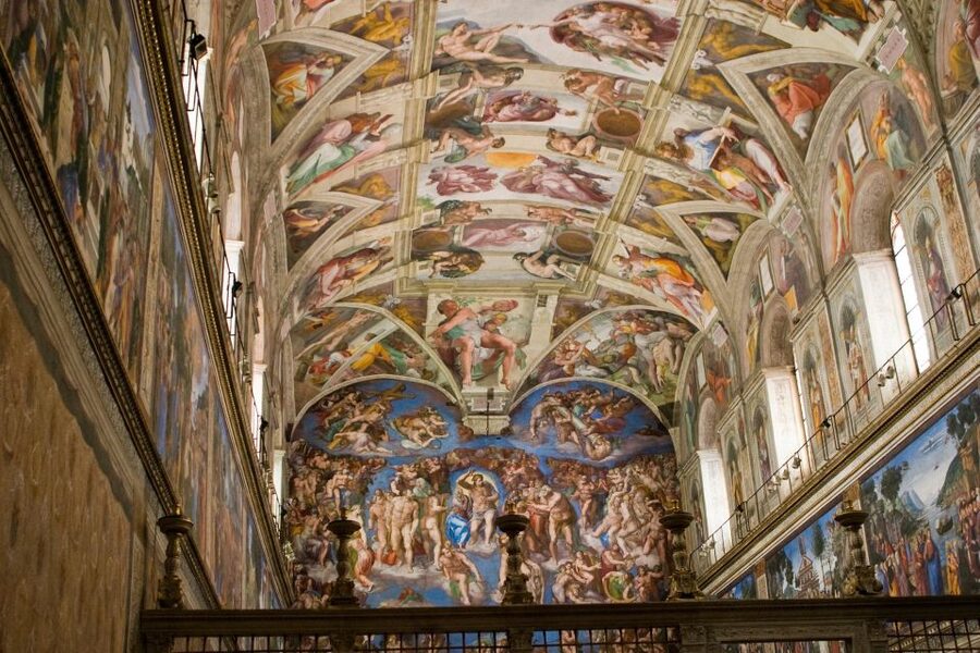Rome: Early Morning Small-Group Vatican Tour with Pickup - Hotel pickup and meeting the guide without the panic