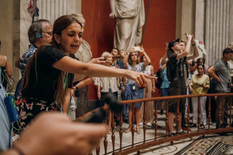 Rome: Early-Morning Vatican Museums and Sistine Chapel Tour - Raphael Rooms: The Stop That Makes You Look Up