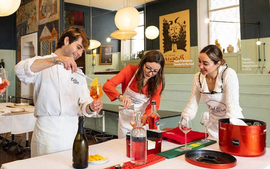 Rome: Enjoy Spritz and Pasta Making in Piazza Navona - Practical tips for a smooth night near Piazza Navona