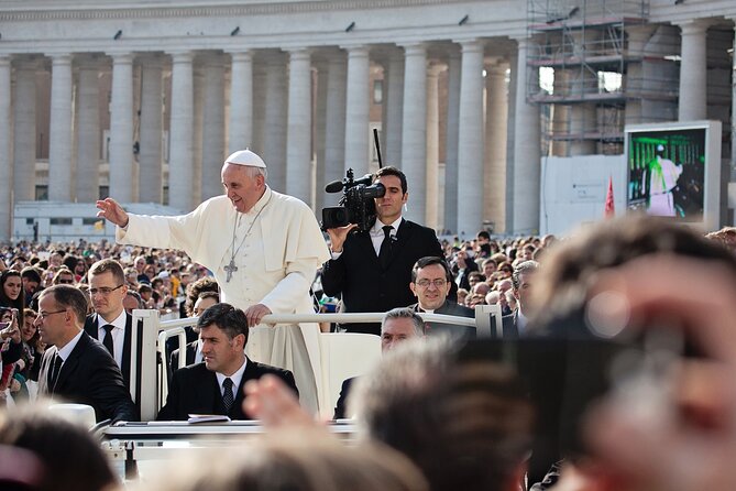 Rome: Escorted Papal Audience Experience with Entry Ticket - The Rock Shop meeting point and how groups beat the Rome scramble