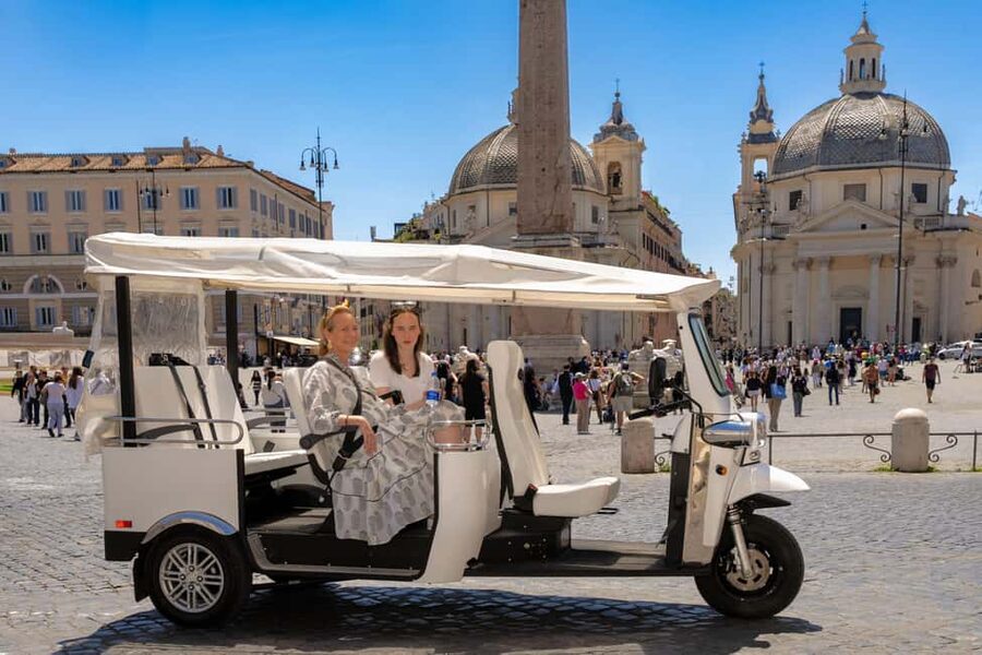 Rome: Exclusive Private Tour by Tuk Tuk - Colosseum in 15 minutes: seeing big without feeling rushed