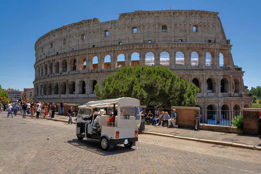 Rome: Exclusive Private Tour by Tuk Tuk - The guide experience: where the best tours feel personal