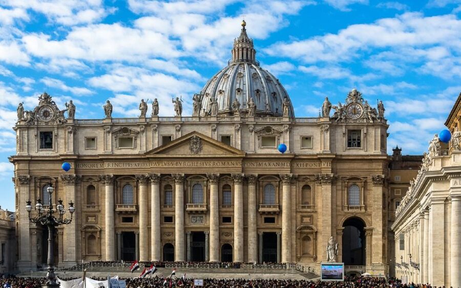 Rome: Express Early Morning Sistine Chapel Small Group Tour - Stop 4: the Sistine Chapel, with rules that protect the moment