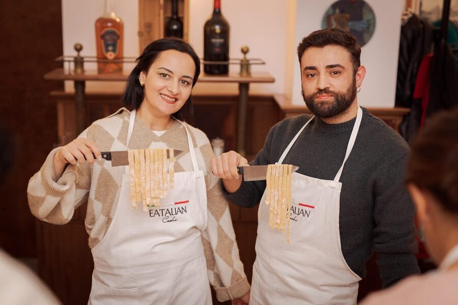 Rome: Fettuccine Pasta Cooking Class in Rome's City Center - The Sauce Moment: You Choose, the Kitchen Finishes, Staff Serves