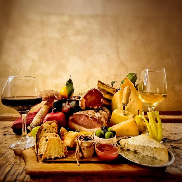 Rome Food Tasting with Wine Paring in Trastevere Experience - A Roman Cistern Under Trastevere, Not Just Another Food Tour