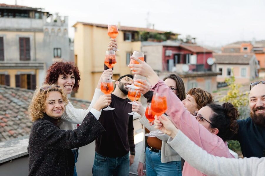 Rome: Food Tour of the Historic Center with Rooftop Spritz - Historic center stop: fried codfish with wine