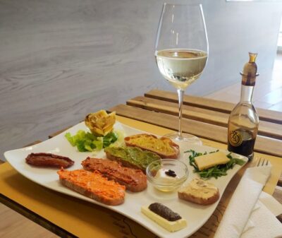Food Tour with Unlimited Food and Barolo Wine