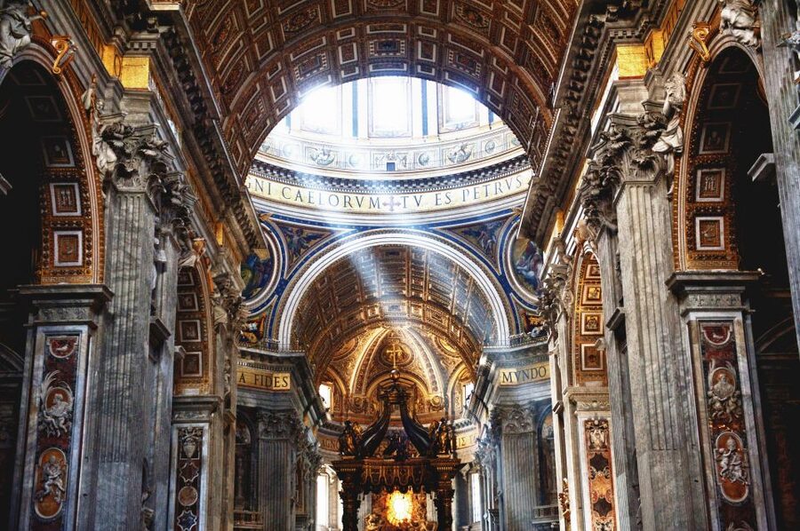 Rome: Full-Day Colosseum, Vatican Museums & St Peter's Tour - Guides and pacing: what people tend to love