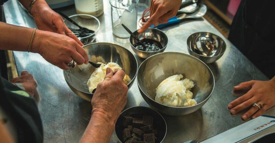 Rome: Gelato Masterclass with Live Chief and Tastings - Group Size, Languages, and Who This Fits Best