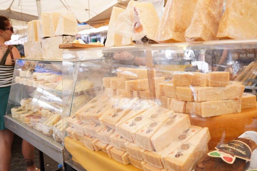 Rome: Guided City Food Tour by Vespa and Tastings - Campo de Fiori Market Time, Where Food Fits the City