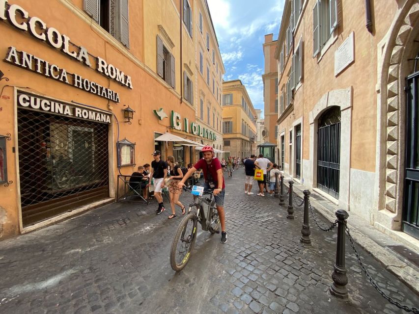 Rome :guided night e-bike tour with typical ice-cream - Key things I’d circle before booking