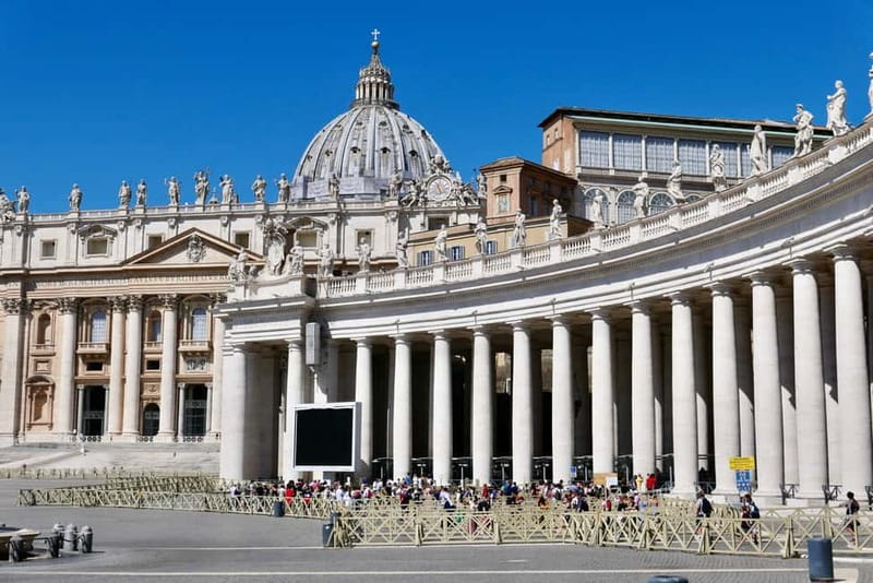 Rome: Guided Tour of St. Peter's Basilica, Grottoes & Square - The Pietà Moment and Michelangelo’s Emotional Power