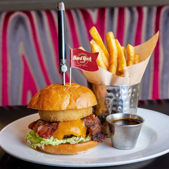 Rome: Hard Rock Cafe Experience - Classic American food, with Rome-friendly choices