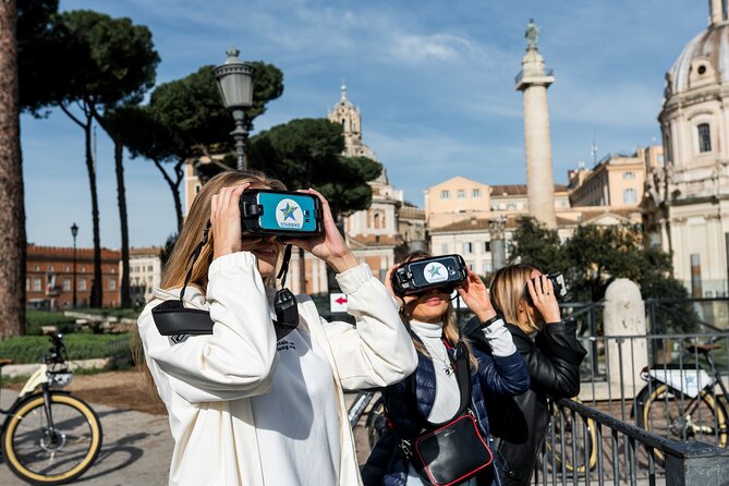 Rome: Highlights Bike Tour - Arch of Constantine, then the Colosseum: orientation without waiting forever