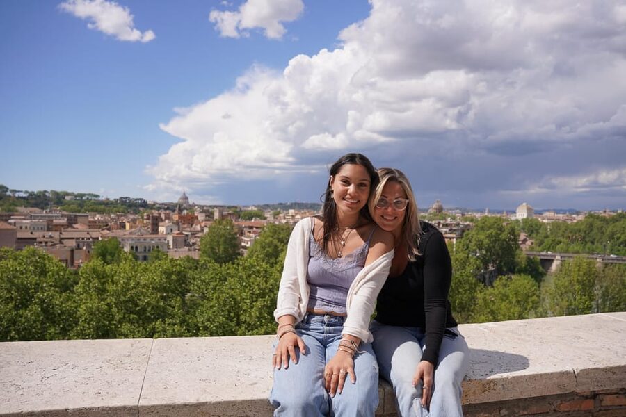 Rome: Highlights Photo Shoot for Memorable Moments - What This Rome Photo Shoot Does Better Than Most