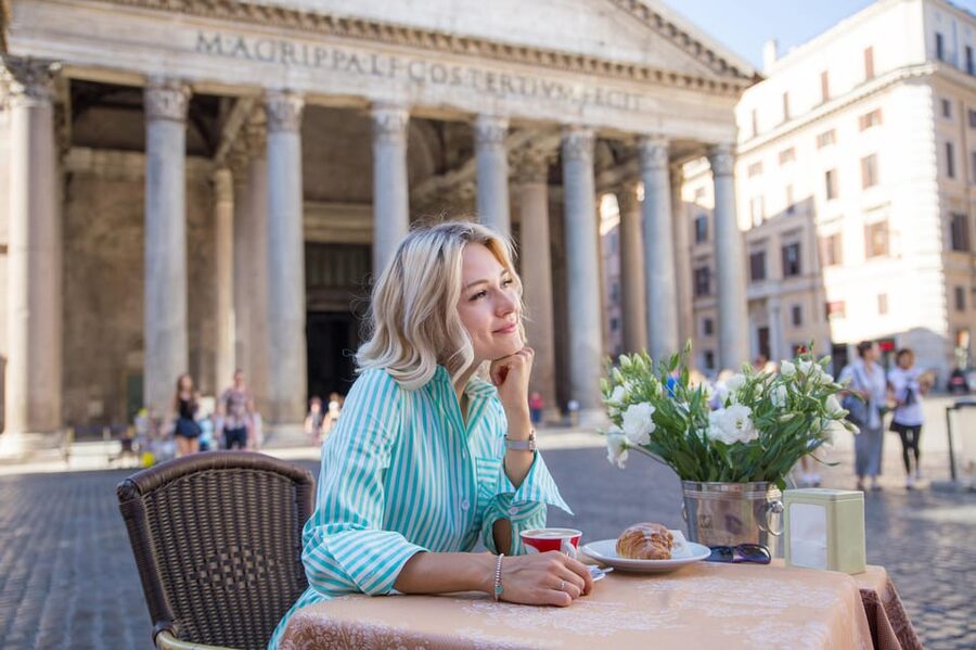 Rome: Highlights Photo Shoot for Memorable Moments - Roman Forum: Make History Look Like You Belong There