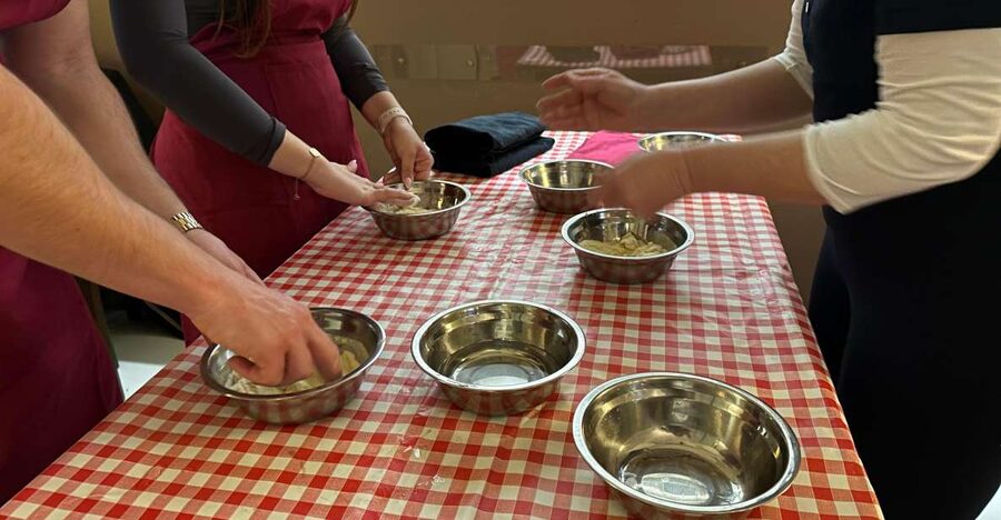 Rome: Homemade Pasta and Tiramisu Cooking Class - Instructors and group size: why the human factor matters here