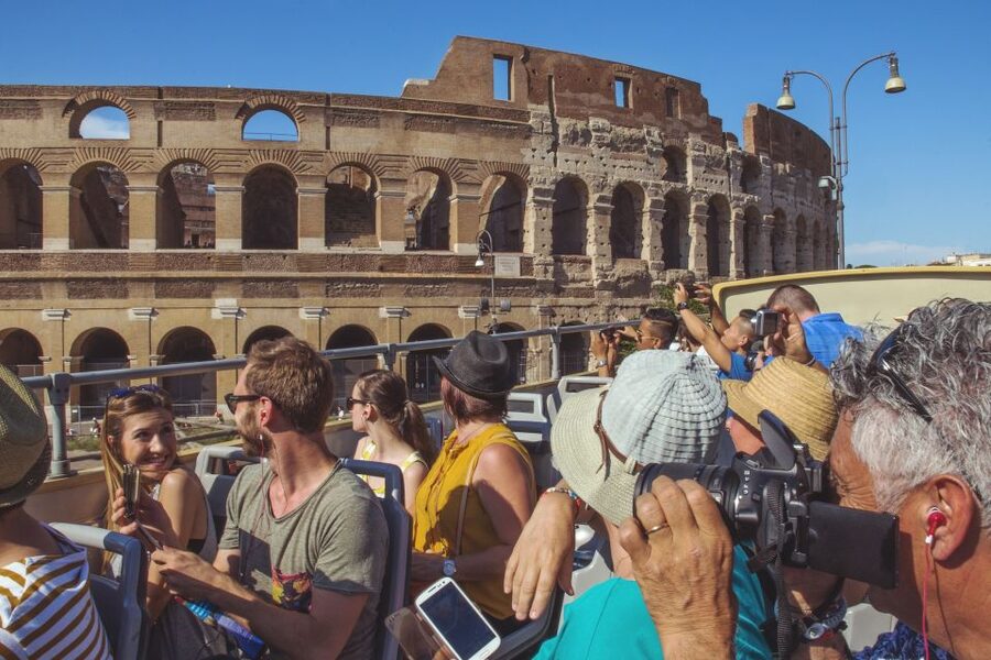 Rome: Hop-On Hop-Off Bus and Optional Cruise Port Transfer - Timing and crowd reality in Rome: the part that can trip you up
