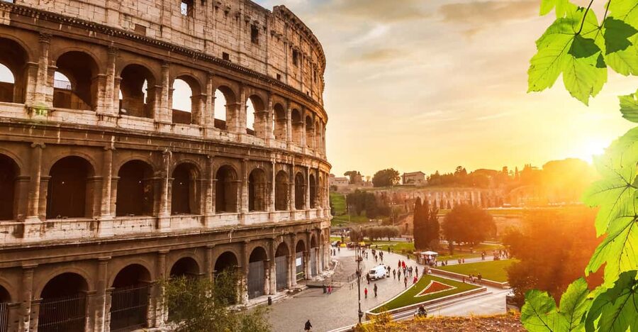 Rome: Hop-on Hop-off Bus Tour and Colosseum Experience - Redeeming your voucher at Via Paola, 35 (and why timing helps)