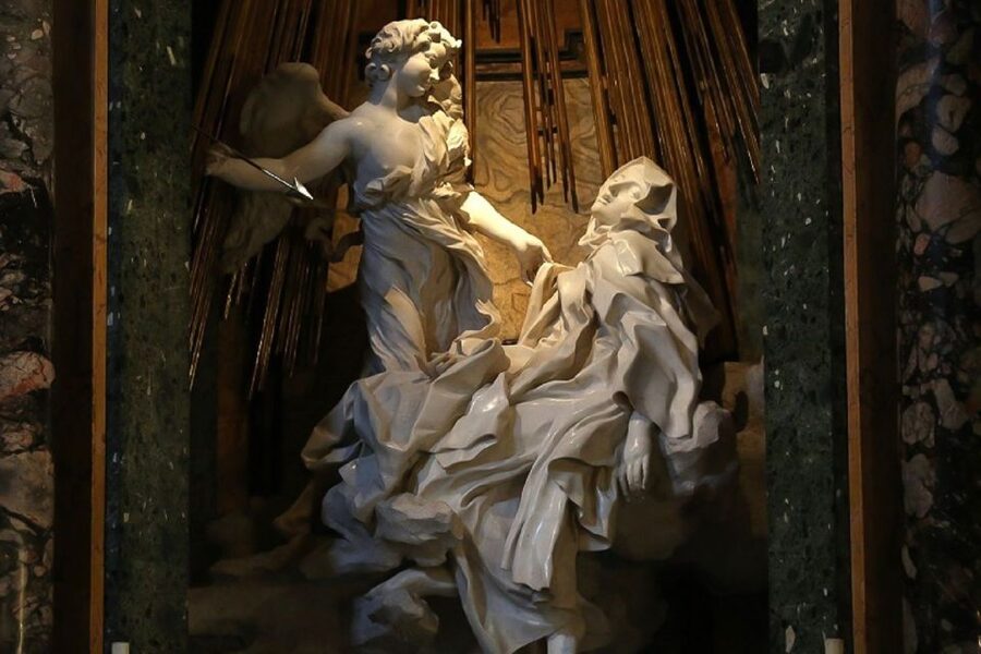 Rome: Illuminati Trail Angels & Demons Tour - St. Peter’s Square drama and the walk to Piazza San Pietro