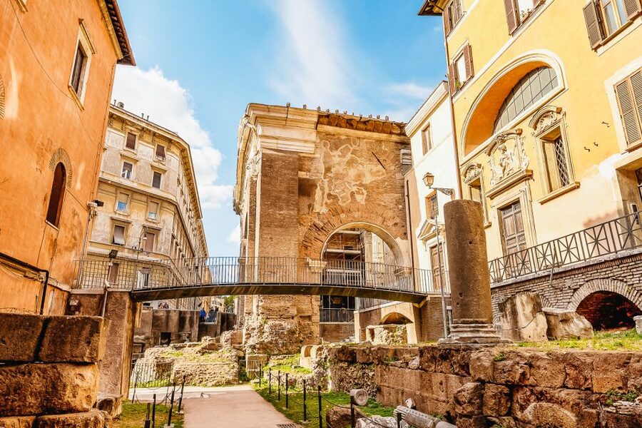 Rome: Jewish Ghetto & Campo de Fiori by Night Food Wine Tour - The Ancient Rome Stretch: Pompey Theatre to the Portico of Octavia