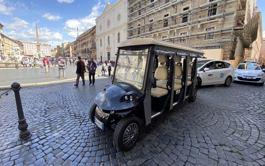 Rome: Night Tour of the City by Golf Cart (Private option) - Trevi Fountain: Coin Toss Moment With a Close-Up Strategy