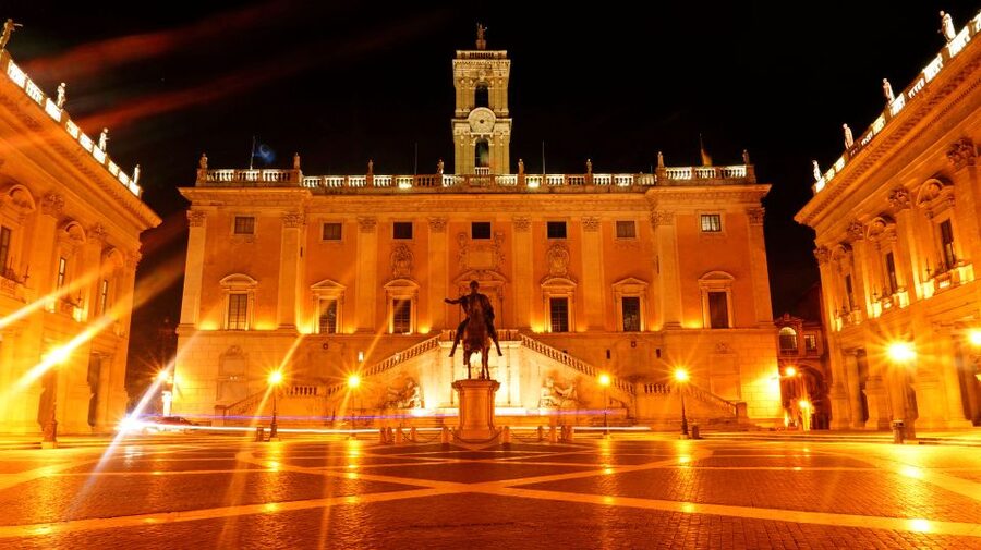 Rome: Nighttime Private Sightseeing Tour - Why Rome After Dark Feels Different