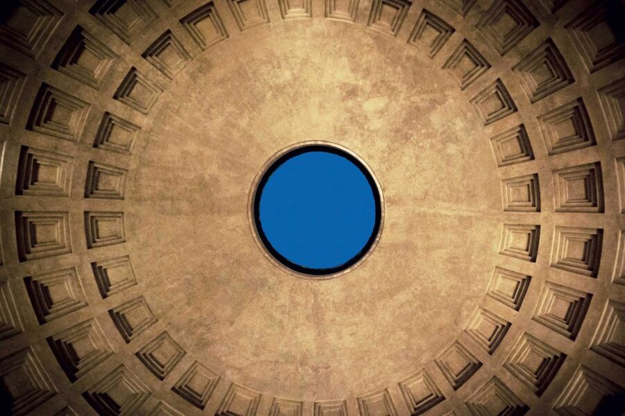 Rome: Pantheon Guided Tour with Skip-the-line Ticket - Raphael’s tomb, why art and power chose this address