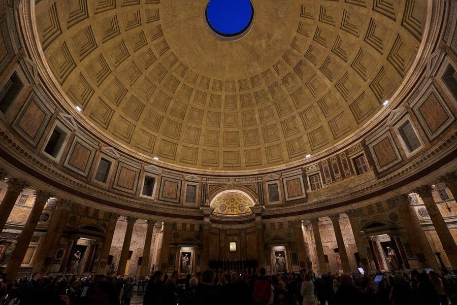 Rome: Pantheon Timeless Marvel Guided Tour with Entry Ticket - Inside the Pantheon: concrete engineering plus art you can actually spot
