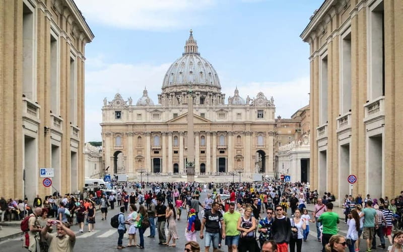 Rome: Papal Audience Experience with Pope Leo XIV - Arriving Early to See the Pope’s Greeting Route