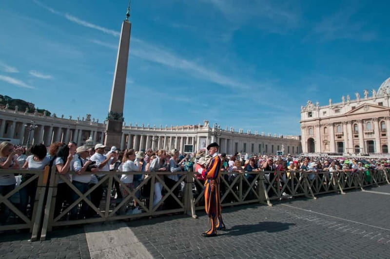 Rome: Papal Audience with Pope Leo XIV & Expert Guide - Your reserved viewpoint as Pope Leo XIV passes by