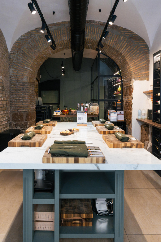 Rome: Pasta, Ravioli & Tiramisu Cooking Class by Colosseum - When this class fits best in your Rome day or evening