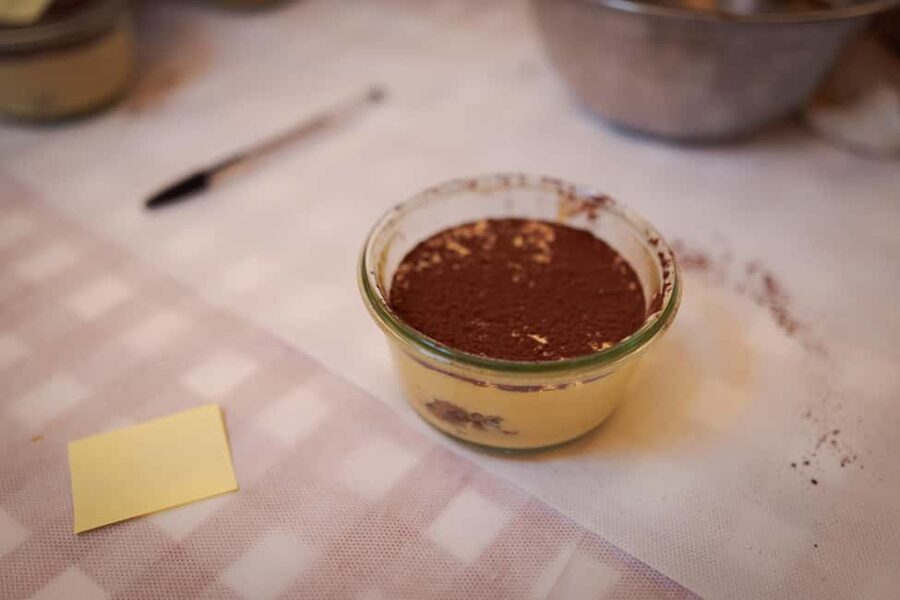 Rome: Pizza and Tiramisu Cooking Class in Piazza Navona - Should You Book This Pizza and Tiramisu Class?