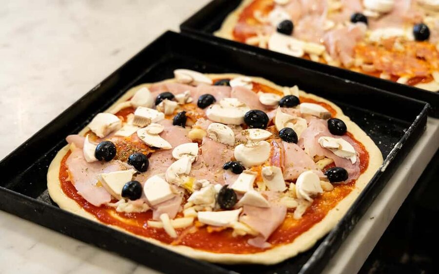 Rome: Pizza & Tiramisu Making Class with Wine & Limoncello - What You Make: Tiramisu First, Pizza Second