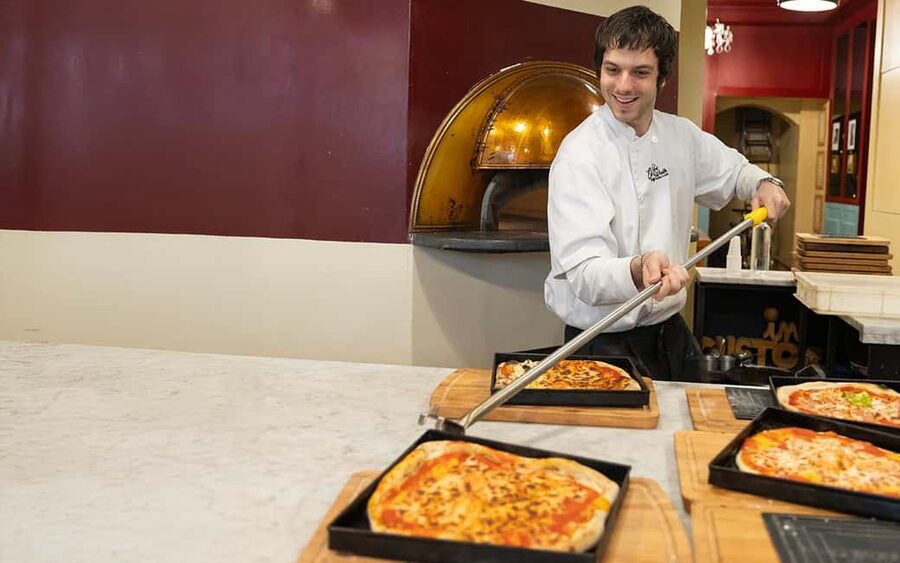 Rome: Pizza & Tiramisu Making Class with Wine & Limoncello - Meet Your Chef and Get Real Interaction