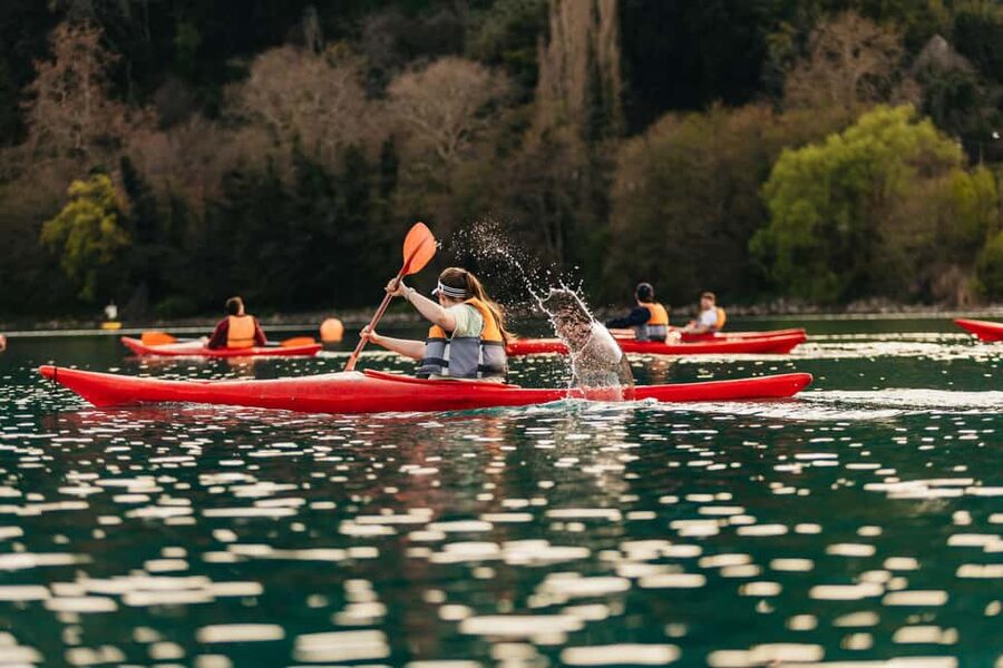 Rome: Popes' Lake, Kayak Tour with Swimming & Roman Pizza - Castel Gandolfo views, the Pope’s summer retreat, and why you should care